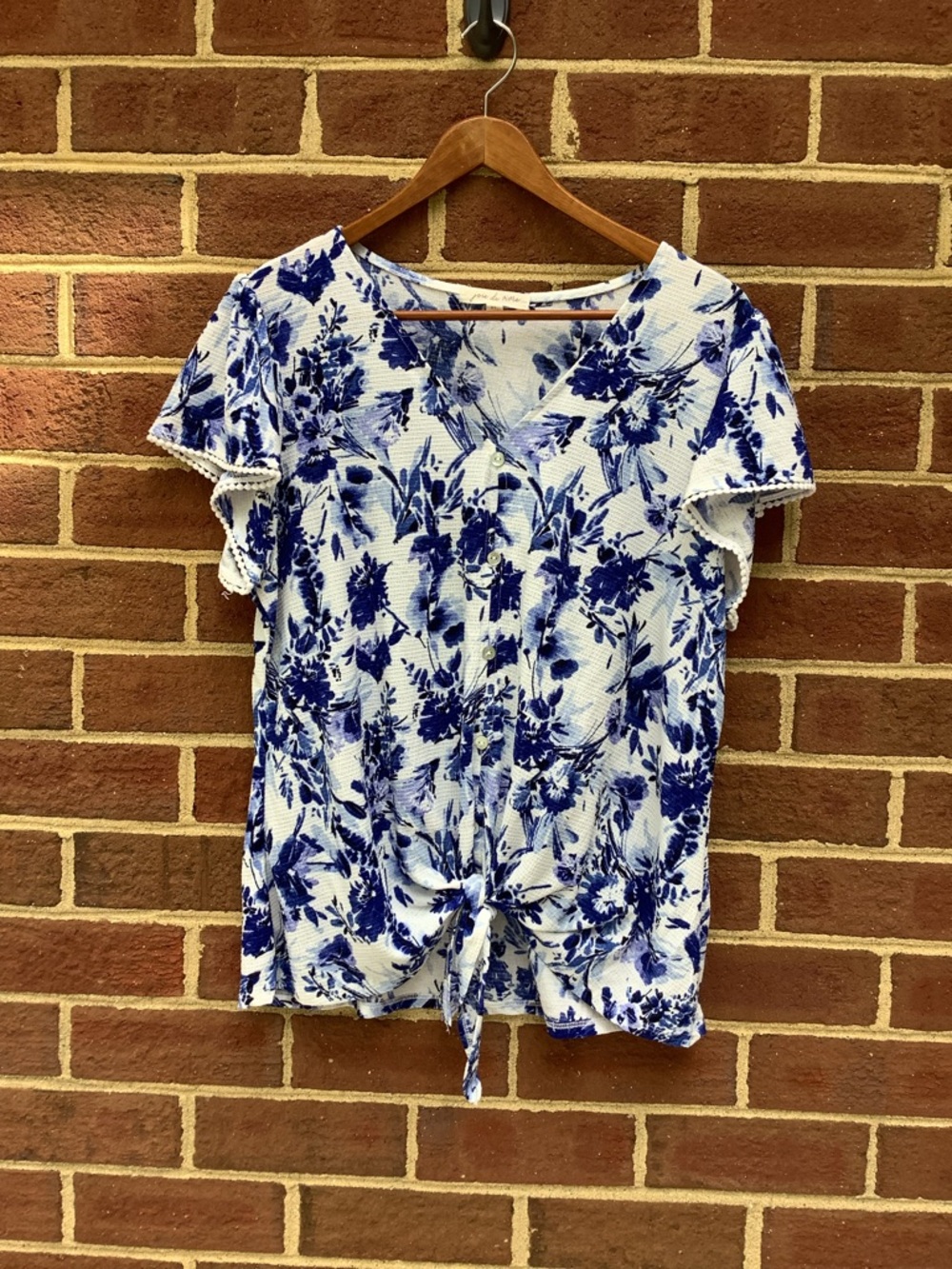 EUC Joie de Vivre Blue White Tie Waist Blouse XL - Picture 2 of 8